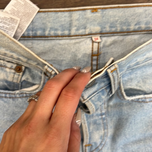 Levi’s jeans size 24 - Picture 2 of 3